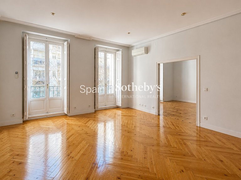 Apartment for Sale in Madrid, Madrid 3