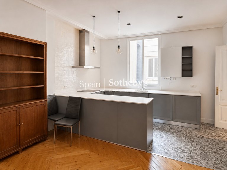 Apartment for Sale in Madrid, Madrid 4
