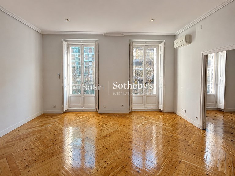 Apartment for Sale in Madrid, Madrid 1