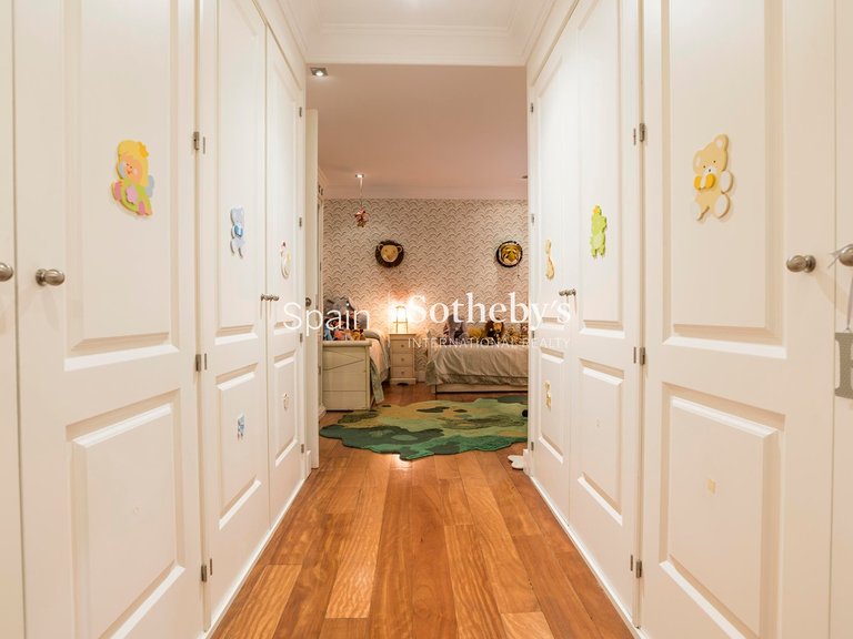 Apartment for Sale in Madrid, Madrid 27