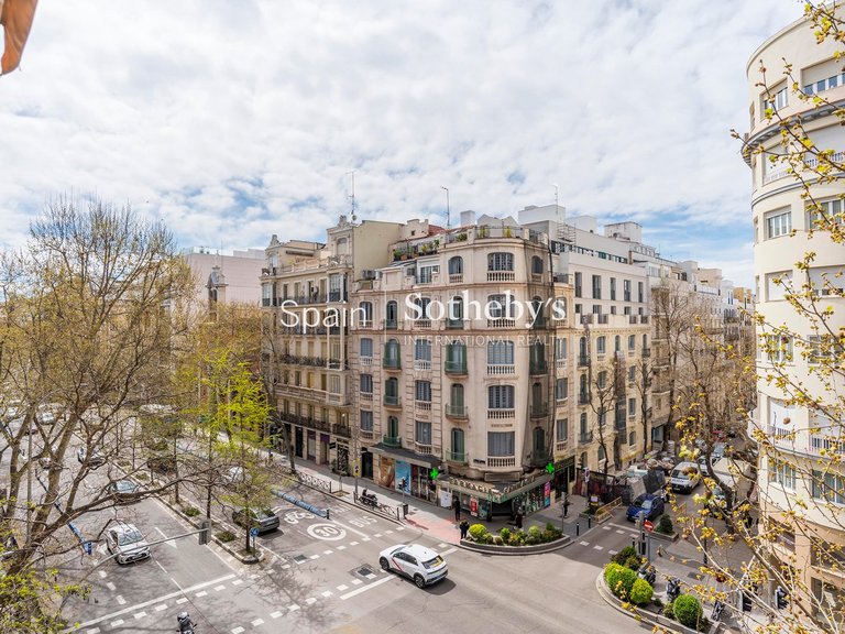 Apartment for Sale in Madrid, Madrid 34