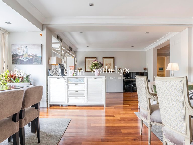 Apartment for Sale in Madrid, Madrid 11