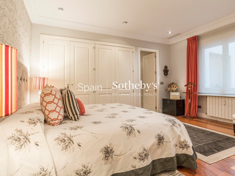 Apartment for Sale in Madrid, Madrid 22