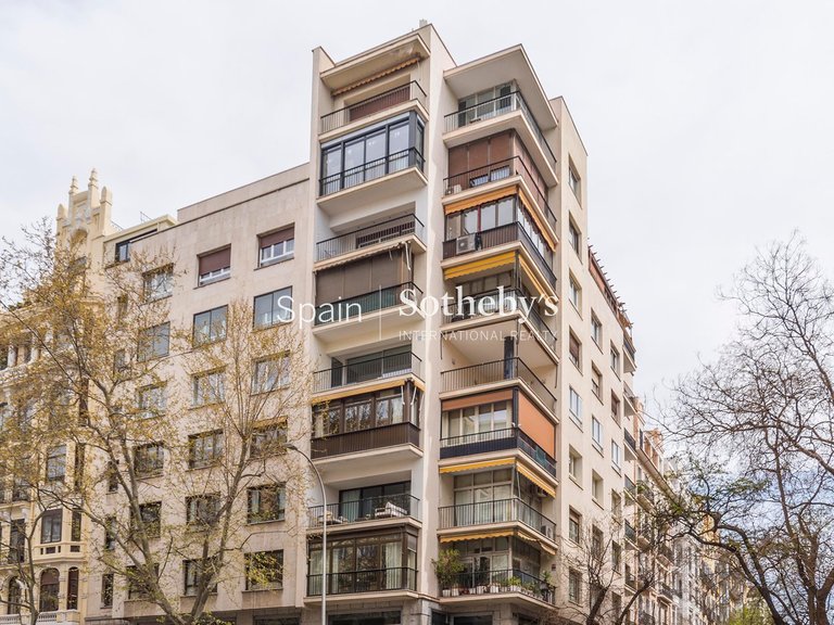Apartment for Sale in Madrid, Madrid 35