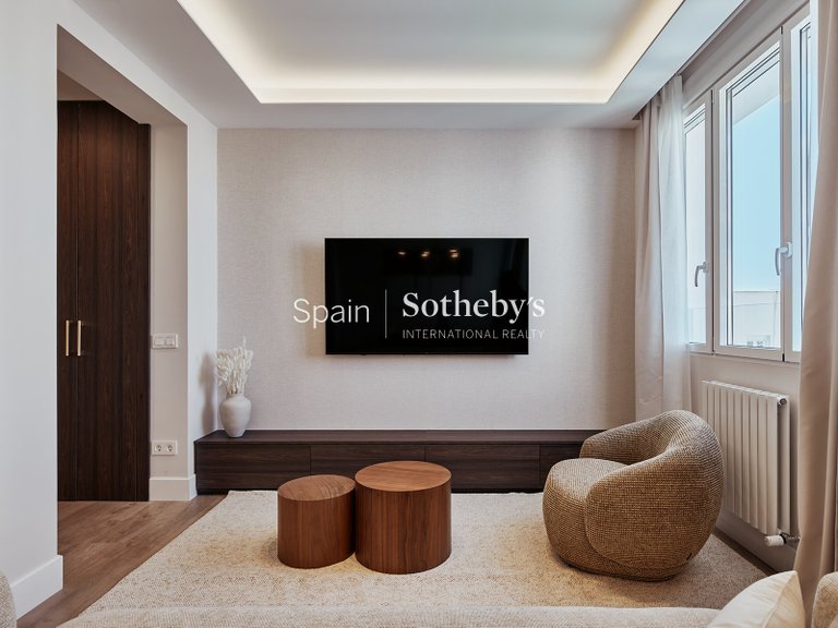 Apartment for Sale in Madrid, Madrid 5