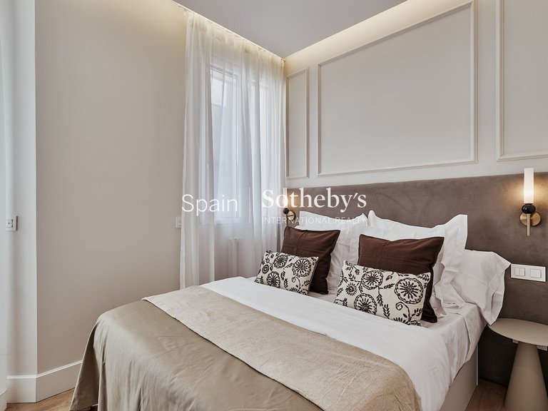 Apartment for Sale in Madrid, Madrid 21