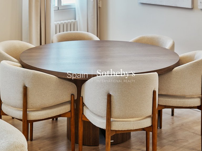 Apartment for Sale in Madrid, Madrid 16