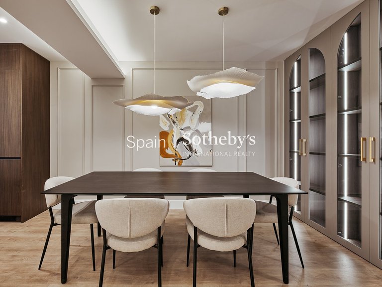 Apartment for Sale in Madrid, Madrid 5