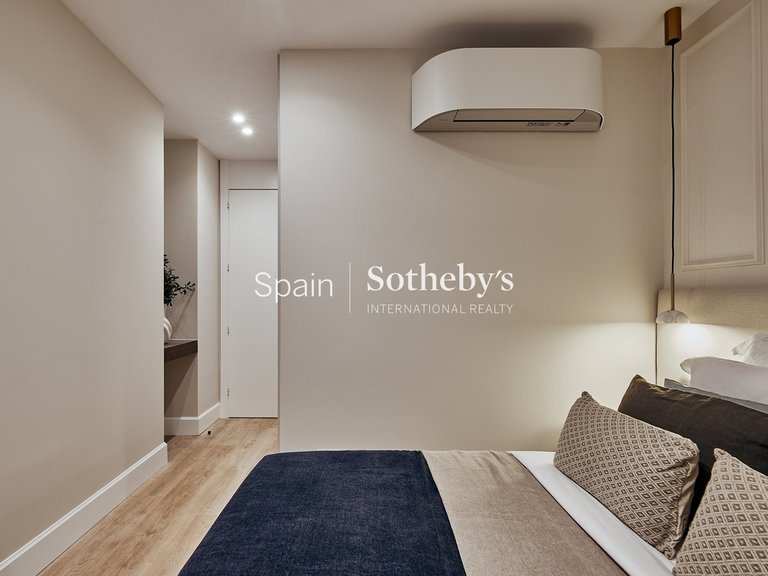 Apartment for Sale in Madrid, Madrid 22