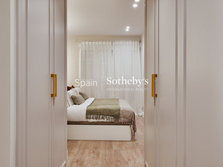 Apartment for Sale in Madrid, Madrid 16