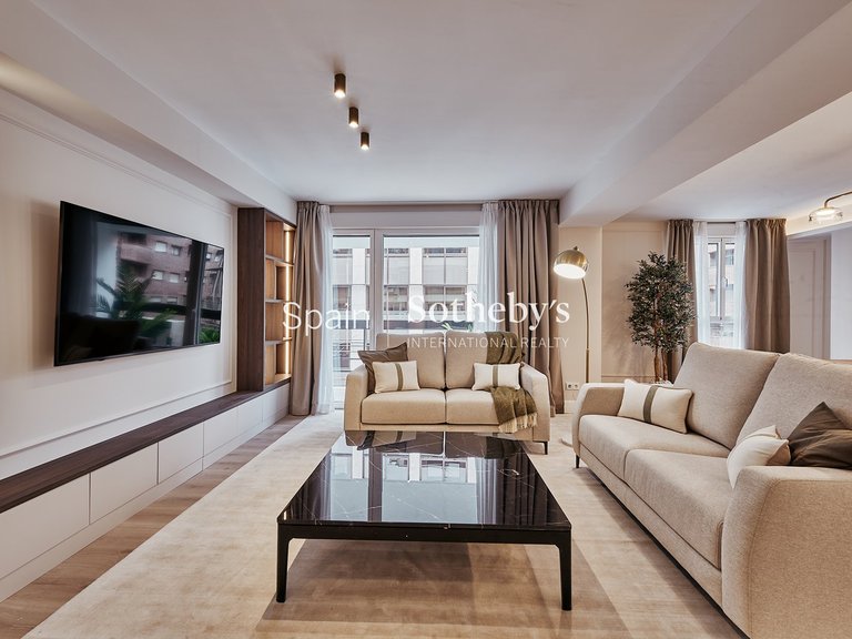 Apartment for Sale in Madrid, Madrid 1