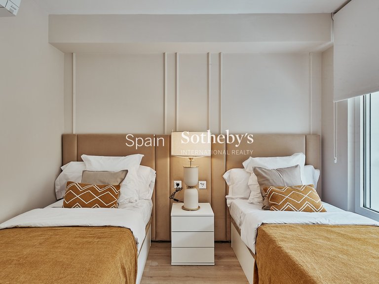 Apartment for Sale in Madrid, Madrid 22