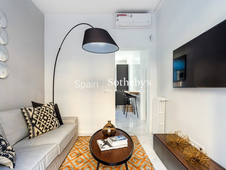 Apartment for Sale in Madrid, Madrid 2