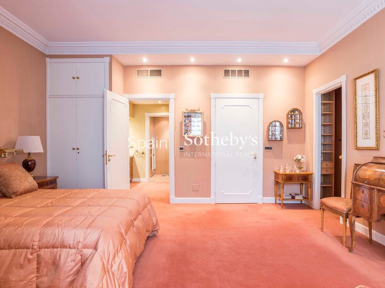 Apartment for Sale in Madrid, Madrid 9