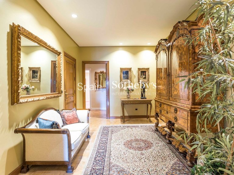 Apartment for Sale in Madrid, Madrid 8