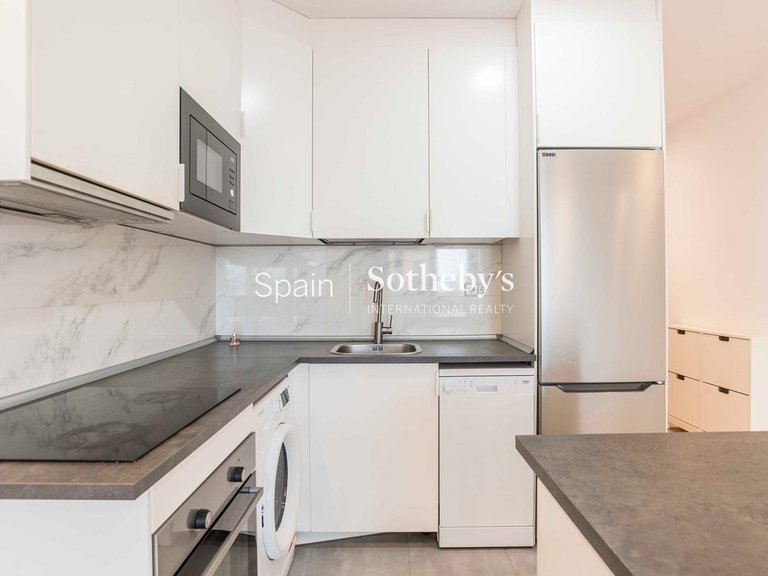 Apartment for Sale in Madrid, Madrid 14