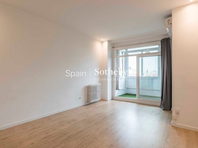 Apartment for Sale in Madrid, Madrid 17