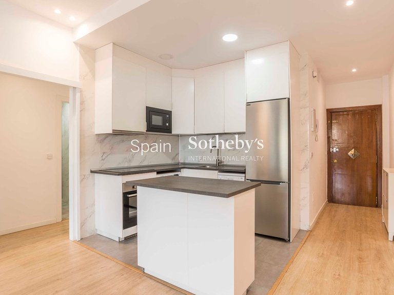 Apartment for Sale in Madrid, Madrid 9