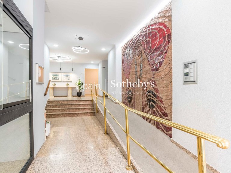 Apartment for Sale in Madrid, Madrid 35