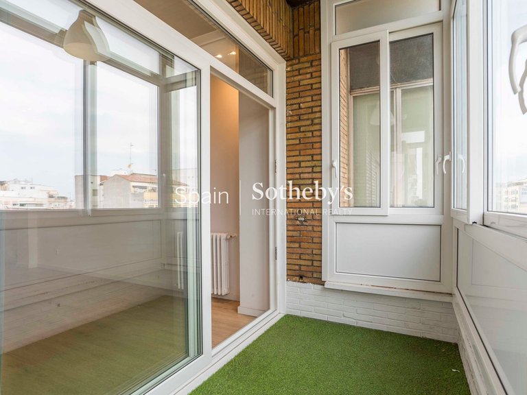 Apartment for Sale in Madrid, Madrid 32