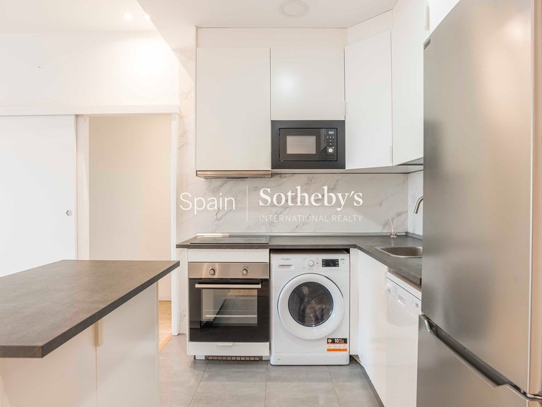 Apartment for Sale in Madrid, Madrid 7