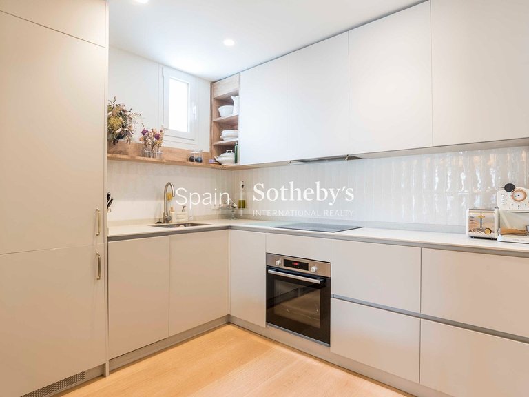 Apartment for Sale in Madrid, Madrid 12
