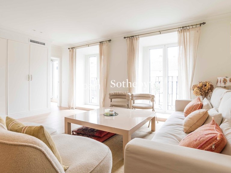 Apartment for Sale in Madrid, Madrid 11