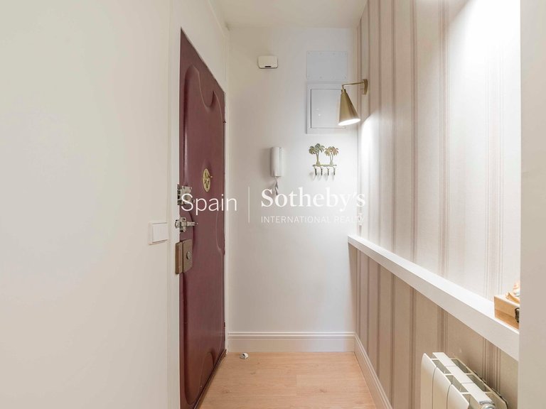 Apartment for Sale in Madrid, Madrid 35