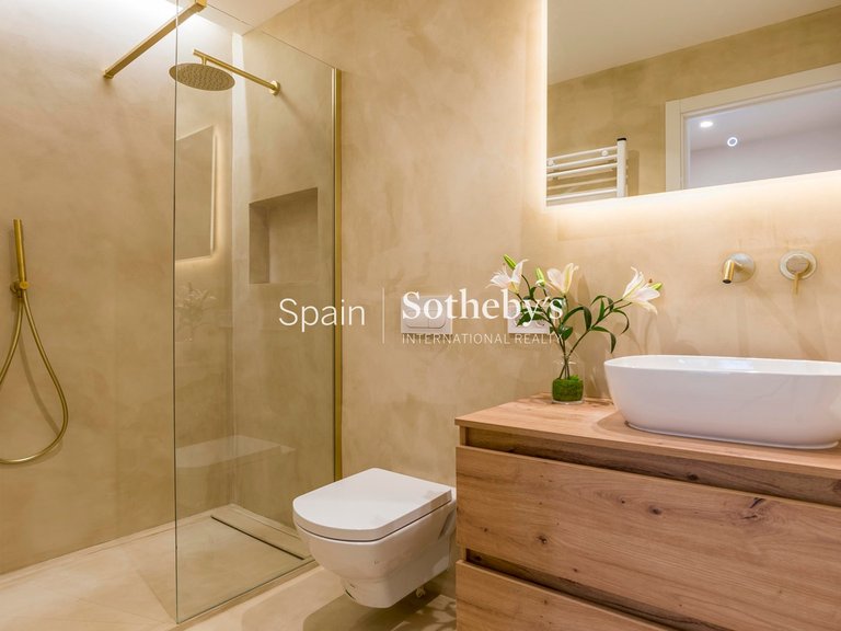 Apartment for Sale in Madrid, Madrid 36