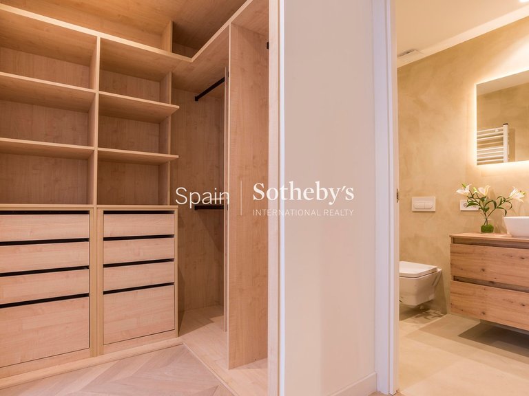 Apartment for Sale in Madrid, Madrid 31