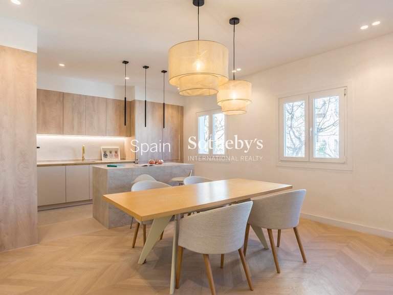 Apartment for Sale in Madrid, Madrid 8