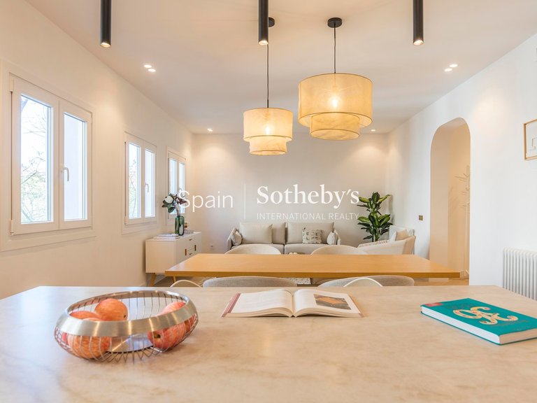 Apartment for Sale in Madrid, Madrid 18