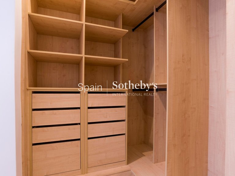 Apartment for Sale in Madrid, Madrid 33
