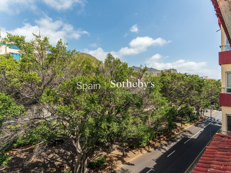 Town House for Sale in Santa Cruz De Tenerife, Tenerife 16