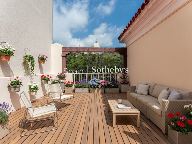 Town House for Sale in Santa Cruz De Tenerife, Tenerife 5