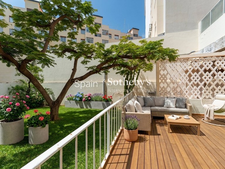 Town House for Sale in Santa Cruz De Tenerife, Tenerife 3