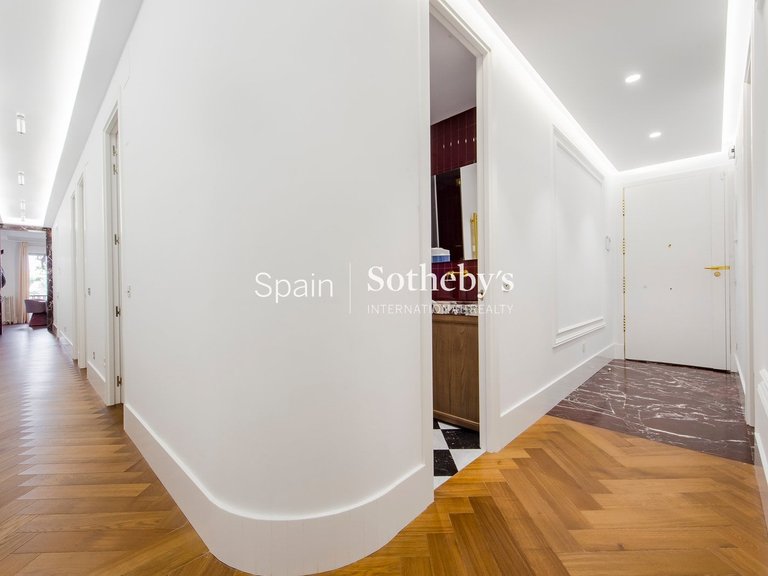 Apartment for Sale in Madrid, Madrid 10
