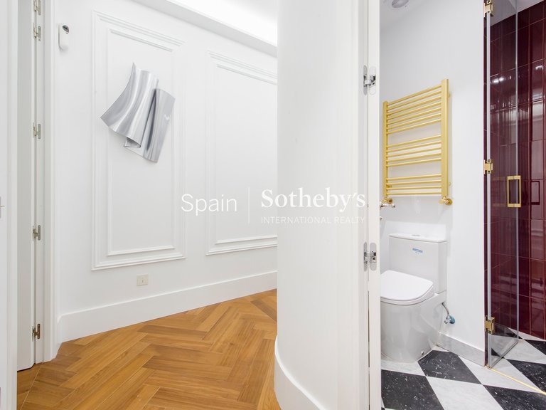 Apartment for Sale in Madrid, Madrid 20
