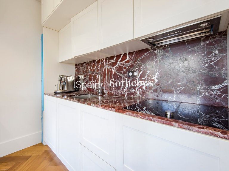 Apartment for Sale in Madrid, Madrid 11