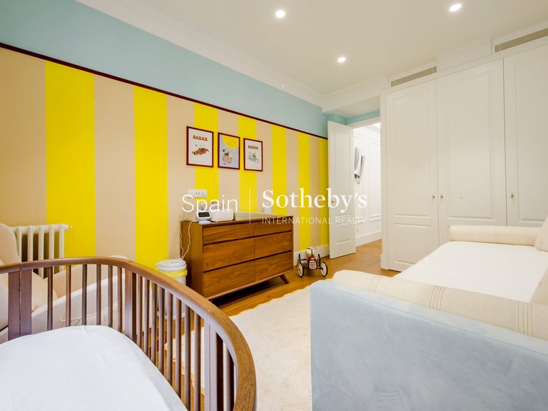 Apartment for Sale in Madrid, Madrid 26