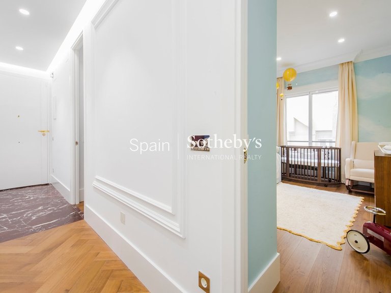 Apartment for Sale in Madrid, Madrid 24