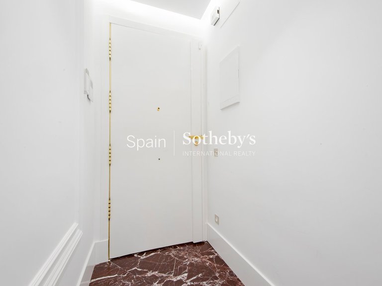 Apartment for Sale in Madrid, Madrid 21