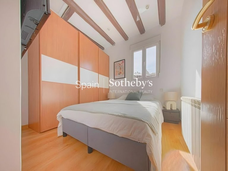 Apartment for Sale in Madrid, Madrid 5