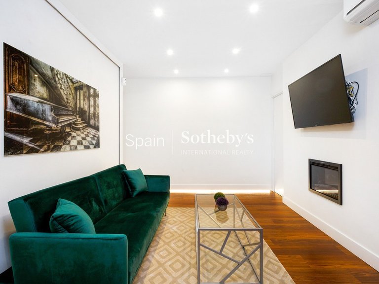 Apartment for Sale in Madrid, Madrid 3