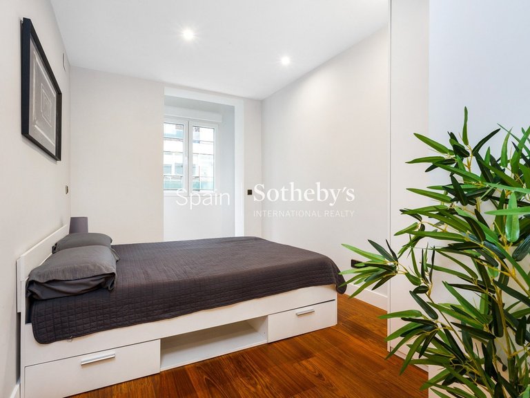Apartment for Sale in Madrid, Madrid 15