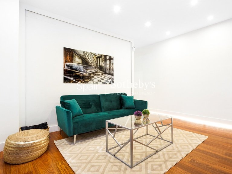 Apartment for Sale in Madrid, Madrid 2