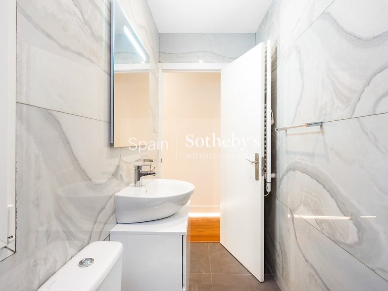 Apartment for Sale in Madrid, Madrid 9