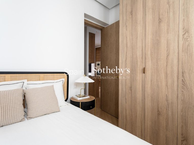 Apartment for Sale in Madrid, Madrid 11