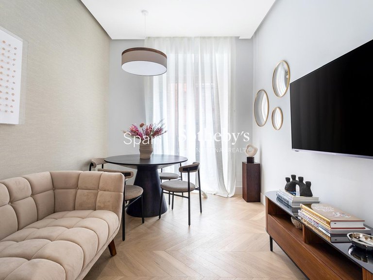 Apartment for Sale in Madrid, Madrid 4