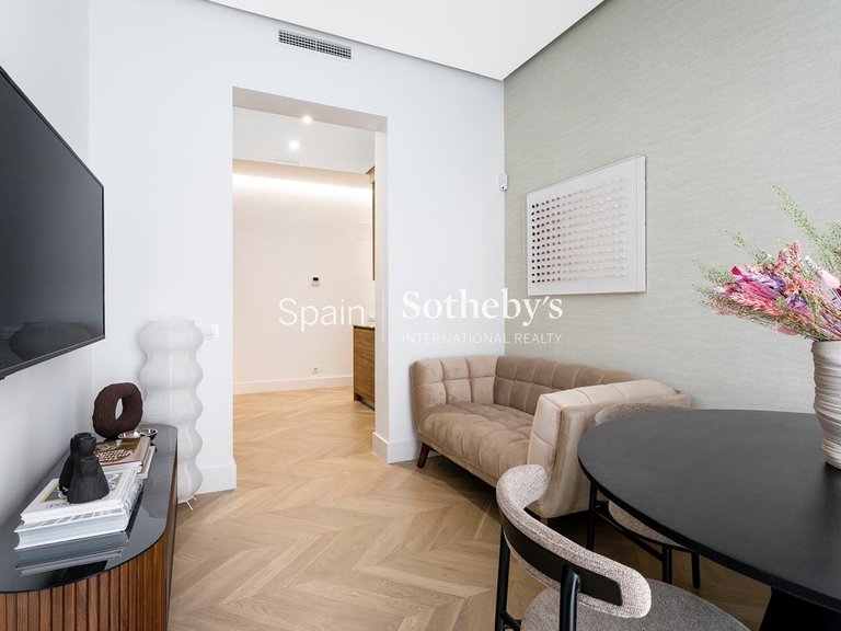 Apartment for Sale in Madrid, Madrid 19